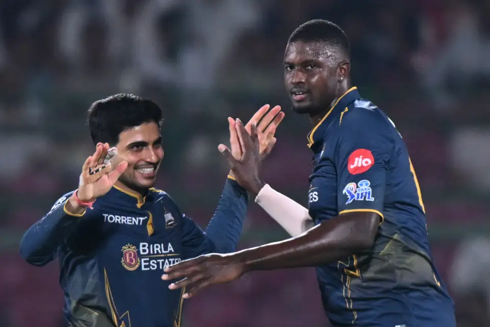 GT Won by 77 Runs: Shubman Gill's 84 and Rashid Khan's Four-Wicket Haul Wreck Rajasthan Royals in Jaipur