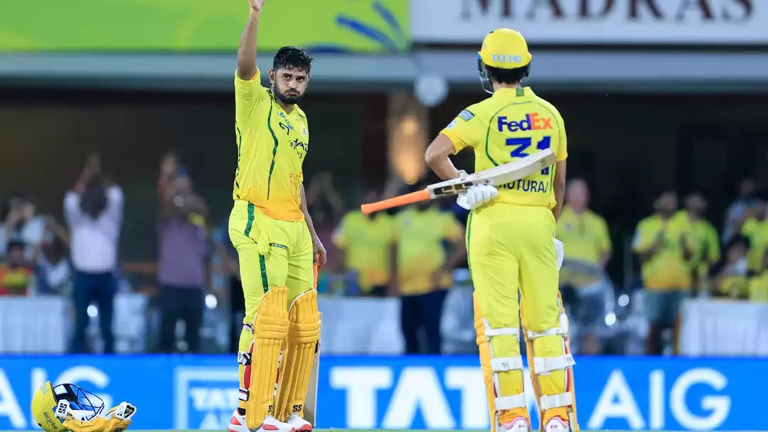 Urvil's 23-Ball Blitz Answers Inglis Carnage as CSK Sneak Home in a Chepauk Run Fest